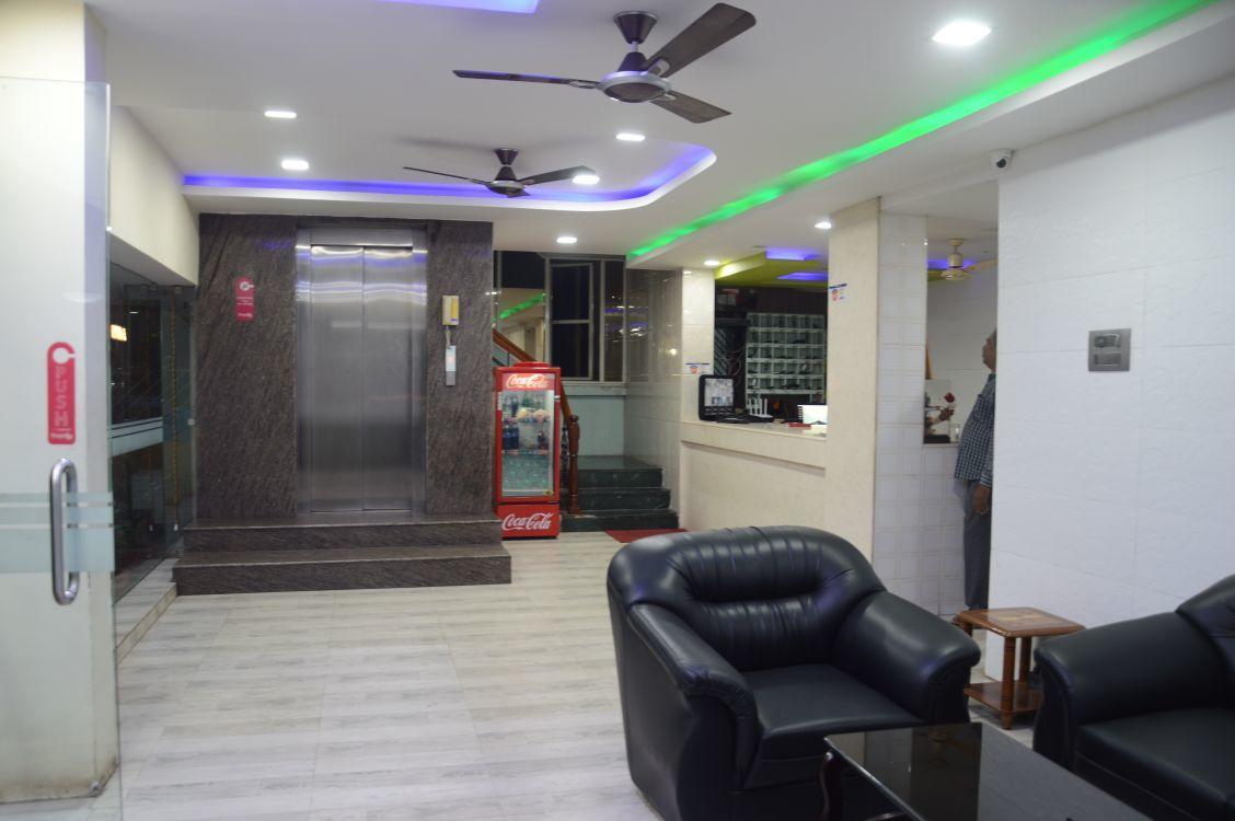 Konark Lodge Visakhapatnam Buitenkant foto